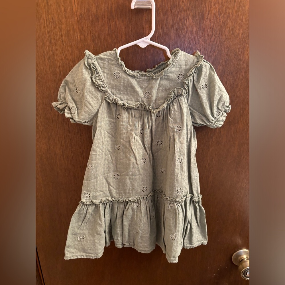 Cat & Jack girls dress